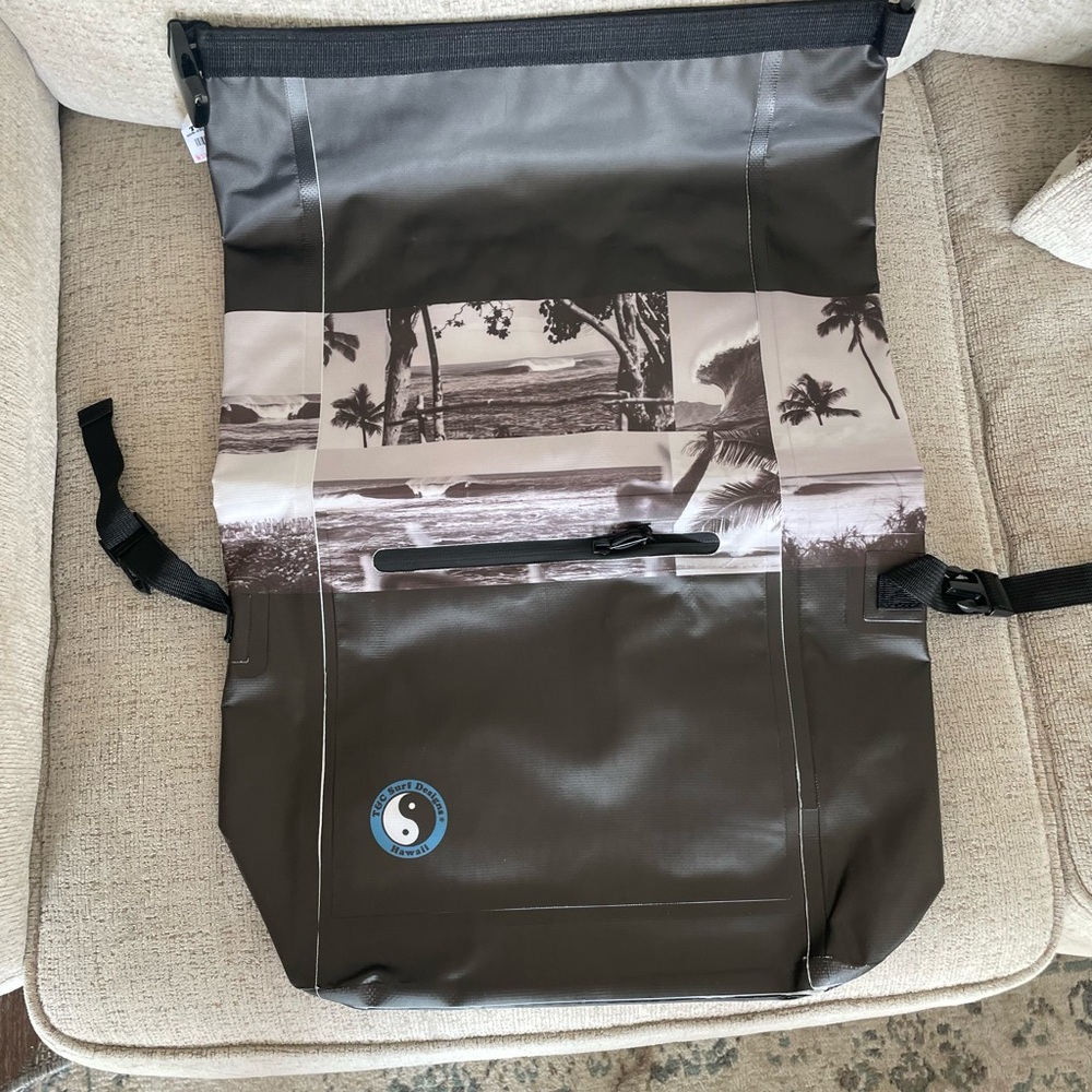 Town and Country Waterproof backpack